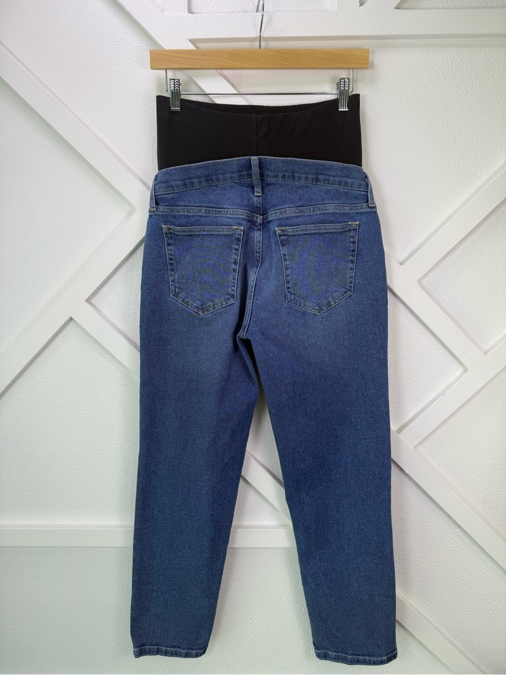 Gap Maternity Jeans Medium Wash Over Belly Straight Stretch Denim Size 27 - Picture 4 of 10